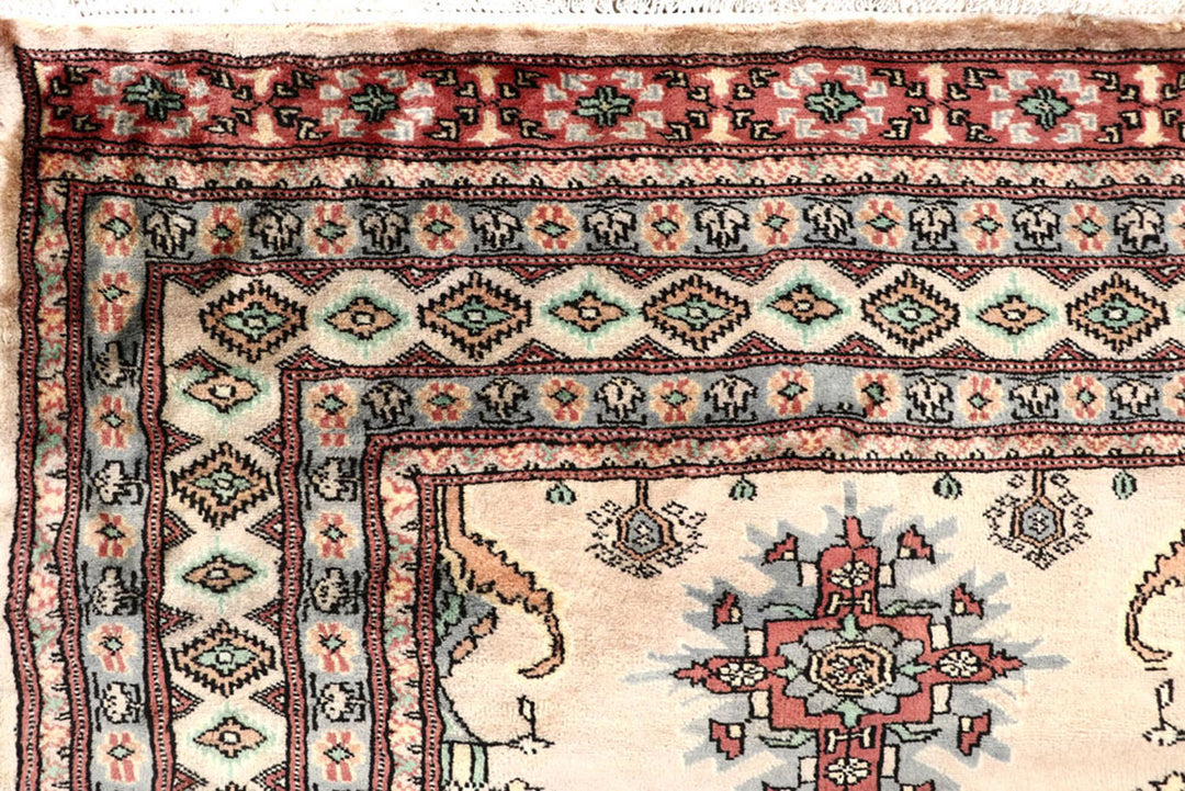 Bisque Caucasian 7'  1" x 7'  3" - No. QA85537