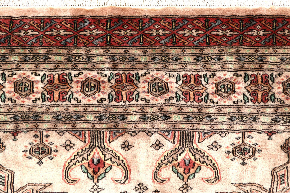 Bisque Caucasian 6' 11 x 7' - No. 58595 - ALRUG Rug Store