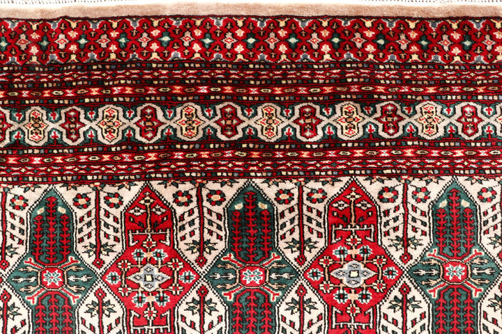 Bisque Caucasian 6' 9 x 7' 5 - No. 58600 - ALRUG Rug Store