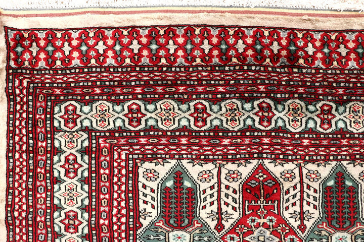 Bisque Caucasian 6'  11" x 7'  2" - No. QA30371