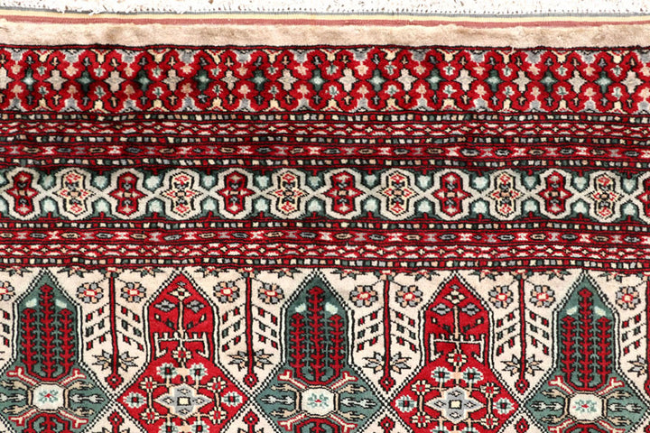 Bisque Caucasian 6'  11" x 7'  2" - No. QA30371