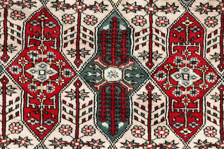 Bisque Caucasian 6'  11" x 7'  2" - No. QA30371