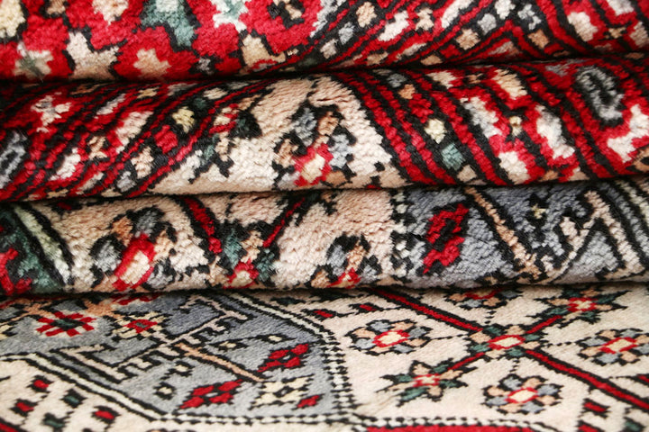 Bisque Caucasian 6' 11 x 7' 2 - No. 58601 - ALRUG Rug Store