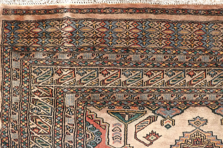 Bisque Caucasian 6' 9 x 7' 1 - No. 58602 - ALRUG Rug Store