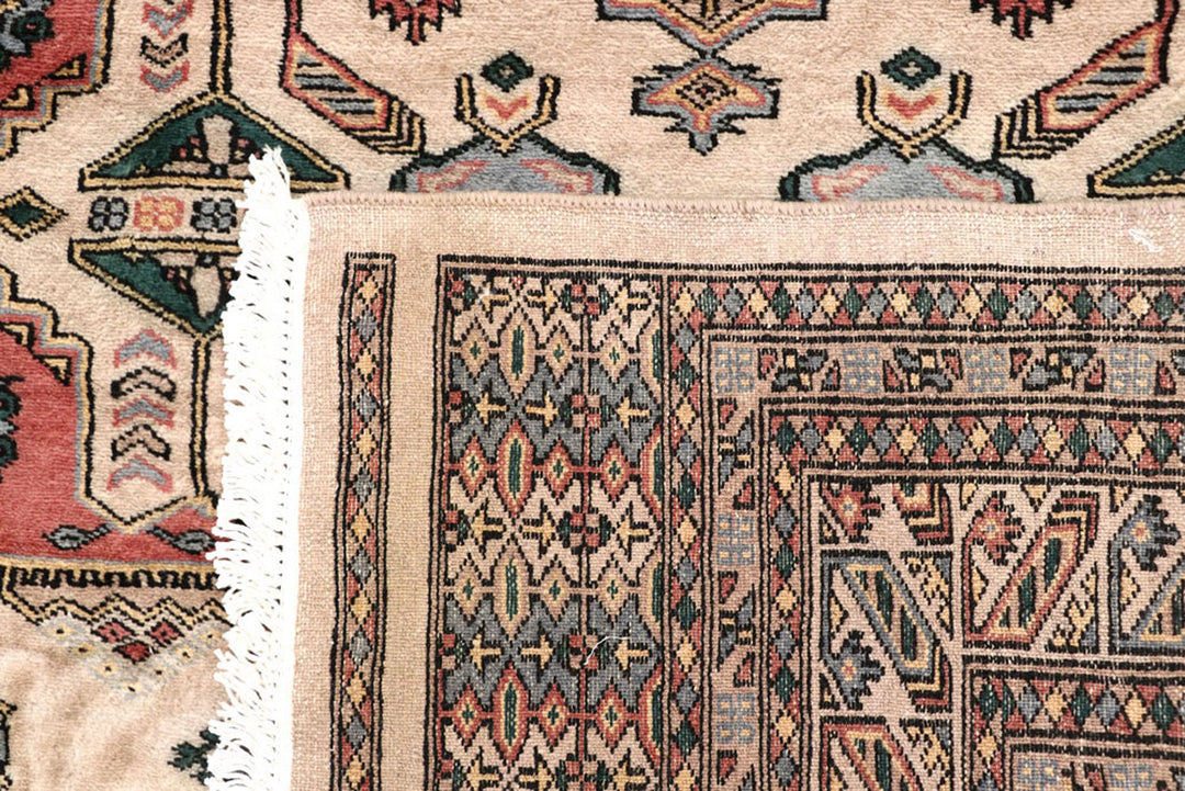 Bisque Caucasian 6'  9" x 7'  1" - No. QA42526