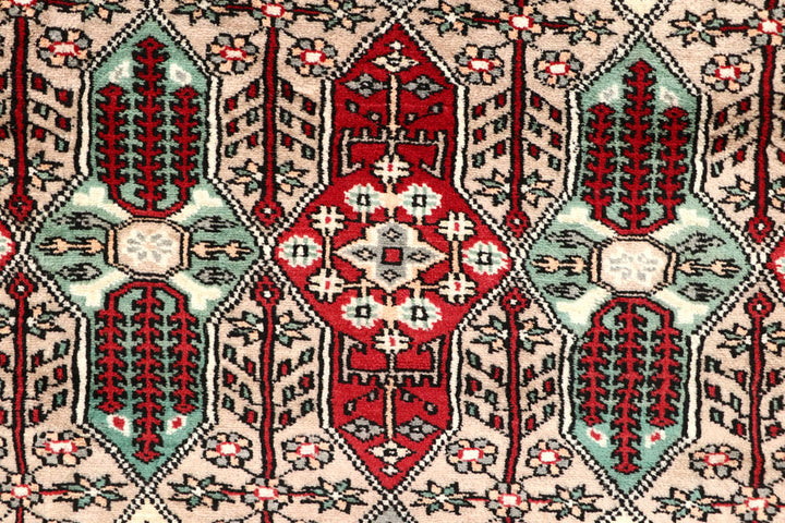 Bisque Caucasian 6' 11 x 7' 1 - No. 58603 - ALRUG Rug Store