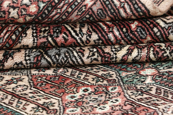 Bisque Caucasian 6'  8" x 7'  7" - No. QA18713