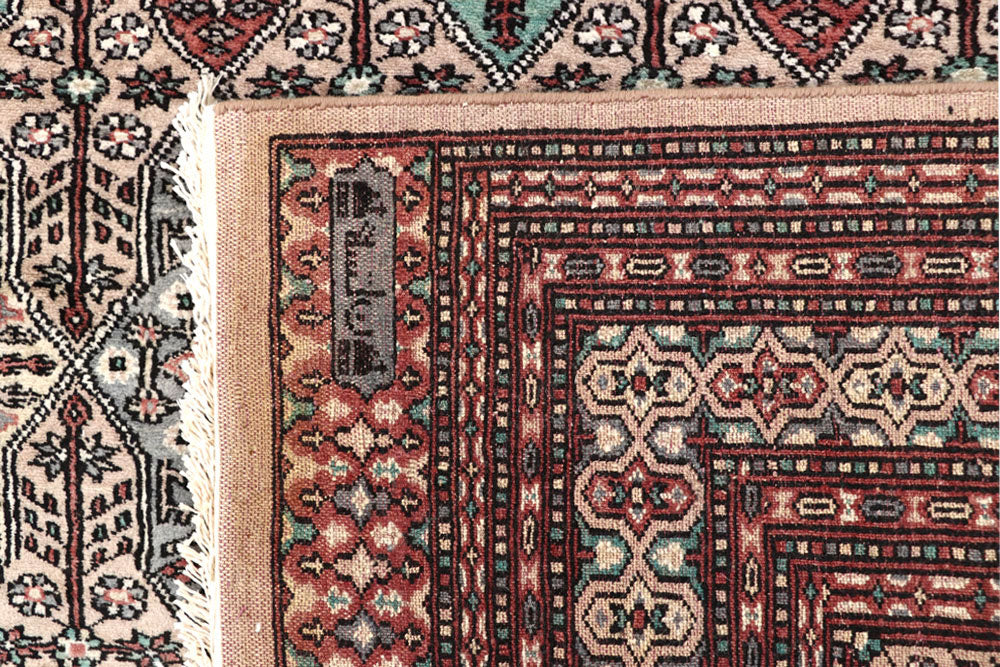 Bisque Caucasian 6' 8 x 7' 7 - No. 58604 - ALRUG Rug Store