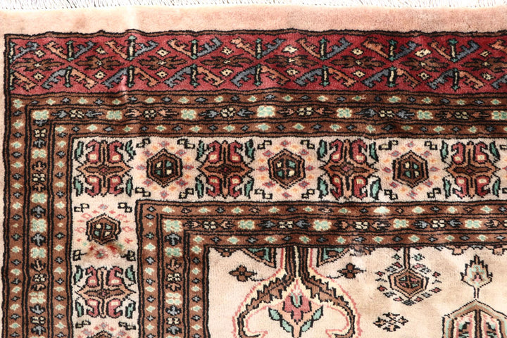 Bisque Caucasian 6' 10 x 6' 10 - No. 58605 - ALRUG Rug Store