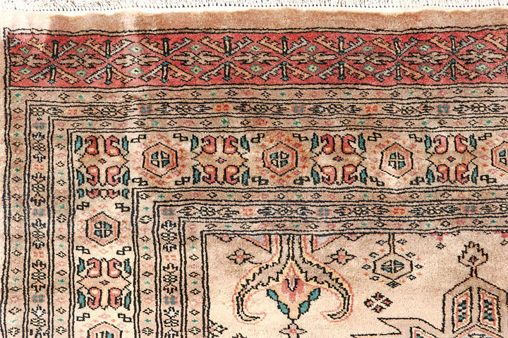 Bisque Caucasian 6' 9 x 6' 9 - No. 58606 - ALRUG Rug Store