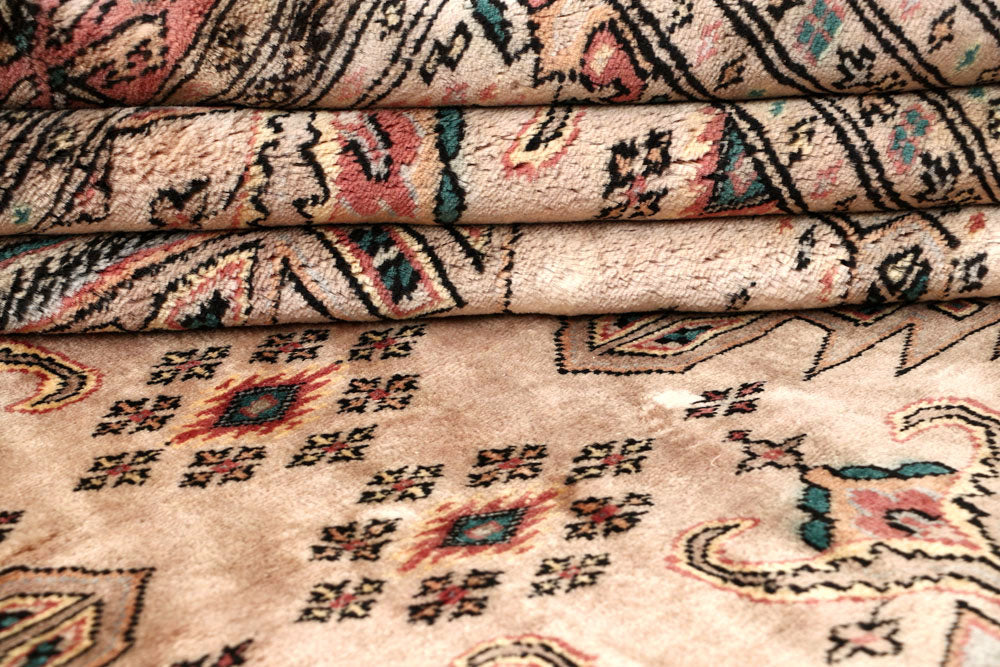 Bisque Caucasian 6' 9 x 6' 9 - No. 58606 - ALRUG Rug Store