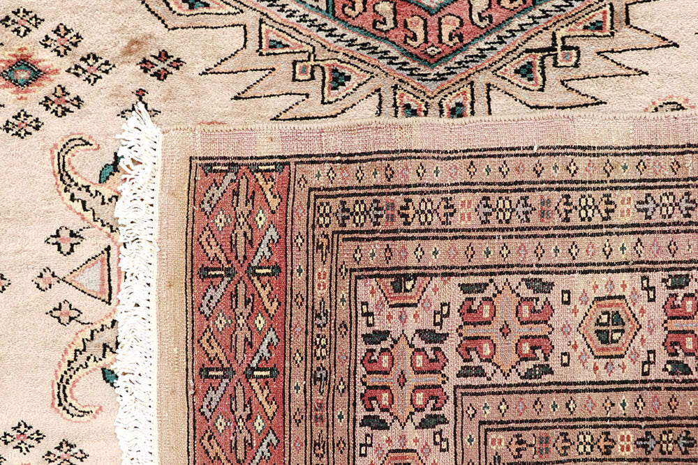 Bisque Caucasian 6' 9 x 6' 9 - No. 58606 - ALRUG Rug Store