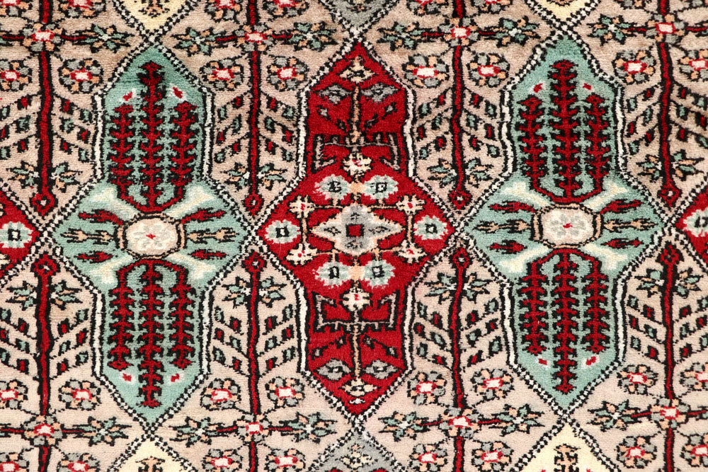 Bisque Caucasian 6' 11 x 7' 1 - No. 58608 - ALRUG Rug Store