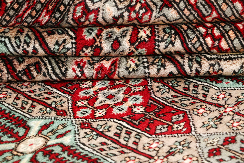 Bisque Caucasian 6' 11 x 7' 1 - No. 58608 - ALRUG Rug Store