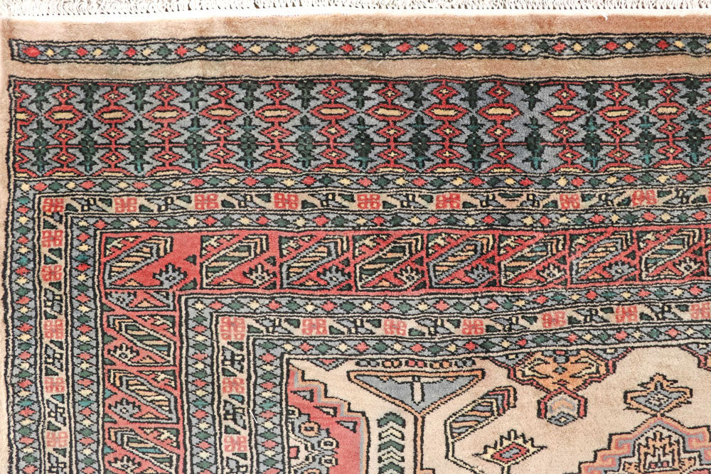 Bisque Caucasian 6' 9 x 7' 1 - No. 58610 - ALRUG Rug Store