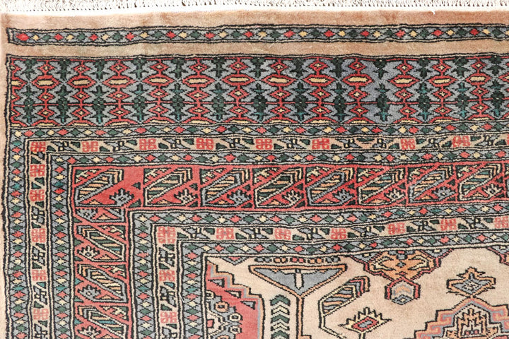 Bisque Caucasian 6' 9 x 7' 1 - No. 58610 - ALRUG Rug Store