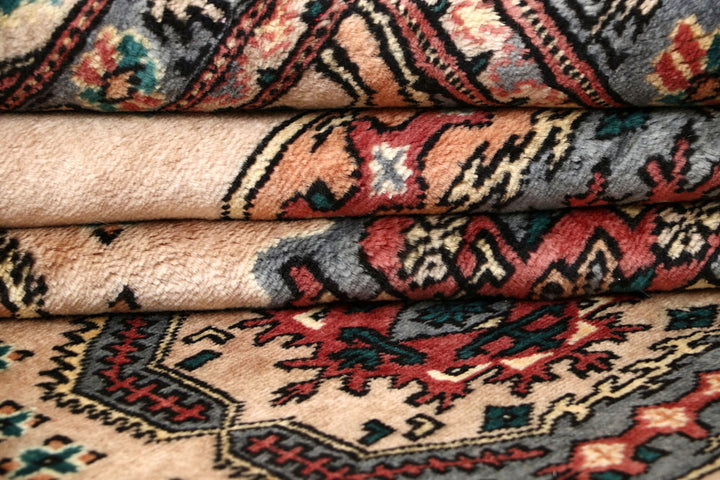 Bisque Caucasian 6' 11 x 7' 5 - No. 58611 - ALRUG Rug Store