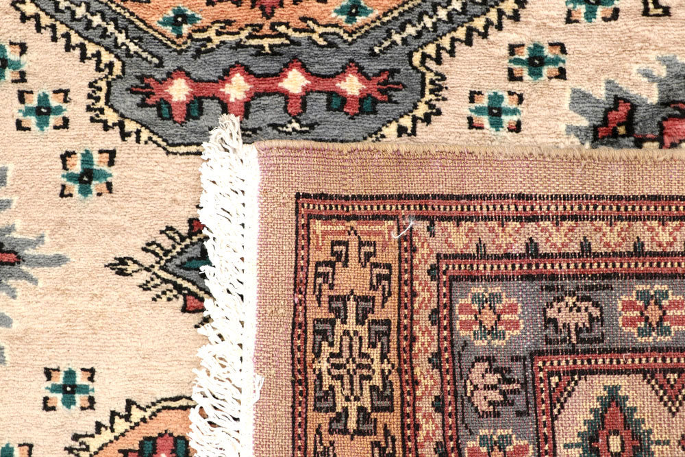 Bisque Caucasian 6' 11 x 7' 7 - No. 58613 - ALRUG Rug Store