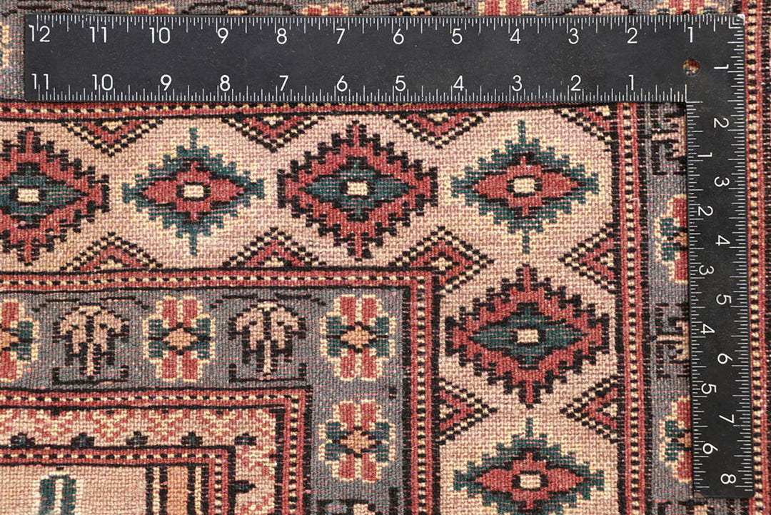 Bisque Caucasian 6'  11" x 7'  7" - No. QA16972