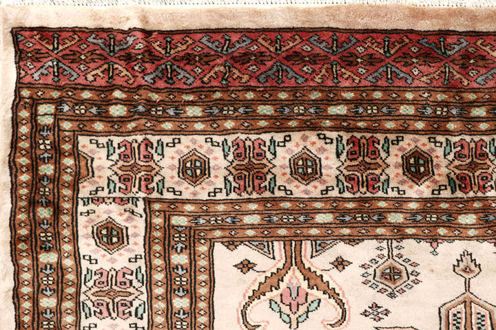 Bisque Caucasian 6' 11 x 6' 9 - No. 58617 - ALRUG Rug Store