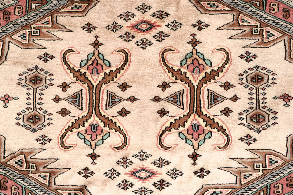 Bisque Caucasian 6' 11 x 6' 9 - No. 58617 - ALRUG Rug Store