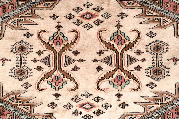 Bisque Caucasian 6' 11 x 6' 9 - No. 58617 - ALRUG Rug Store