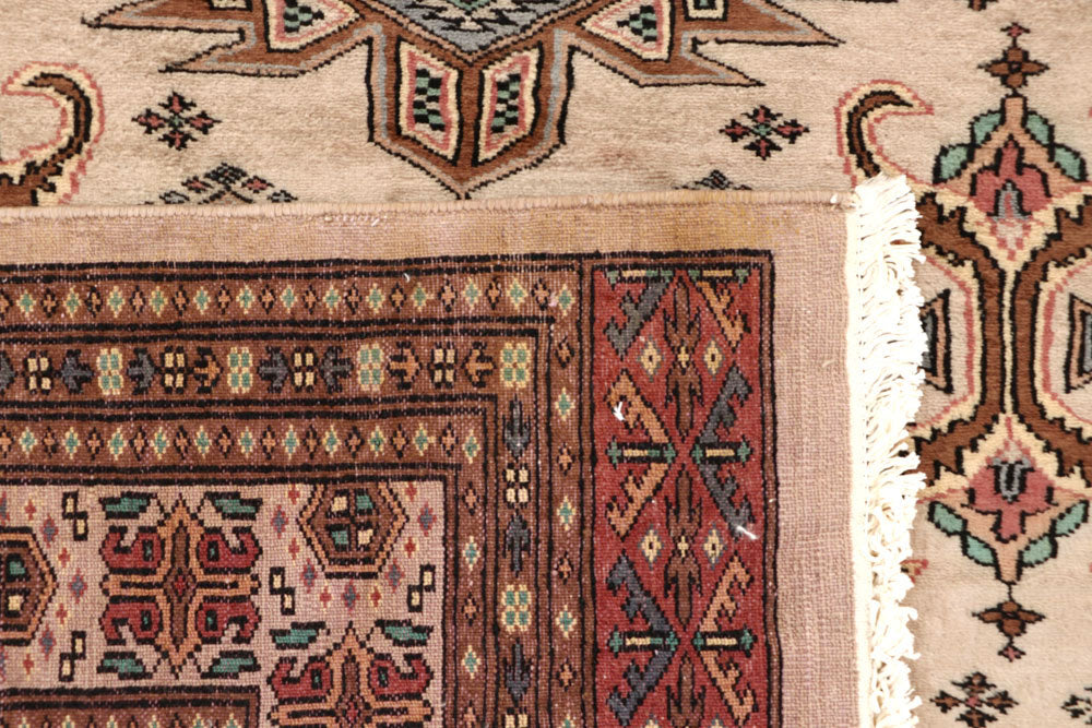 Bisque Caucasian 6' 11 x 6' 9 - No. 58617 - ALRUG Rug Store