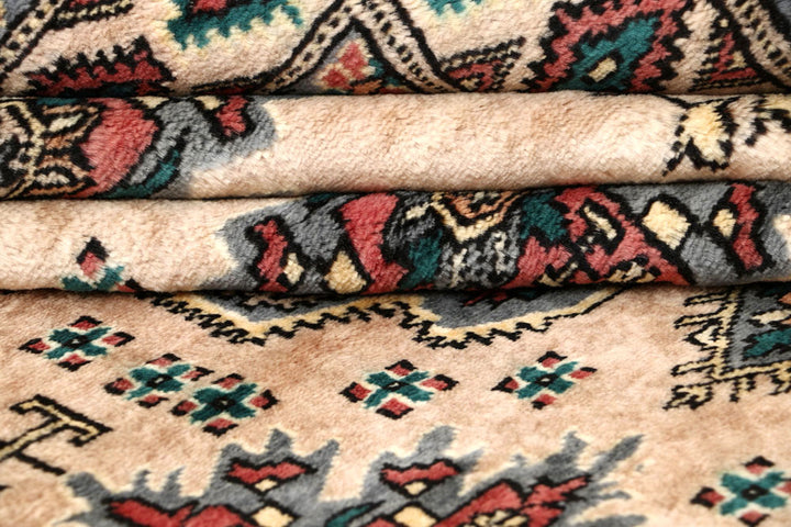 Bisque Caucasian 6' 11 x 7' 5 - No. 58618 - ALRUG Rug Store