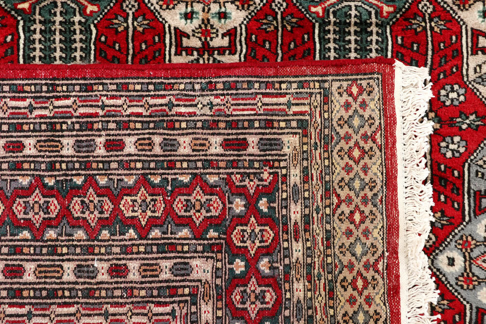 Red Caucasian 6' 8 x 6' 8 - No. 58619 - ALRUG Rug Store