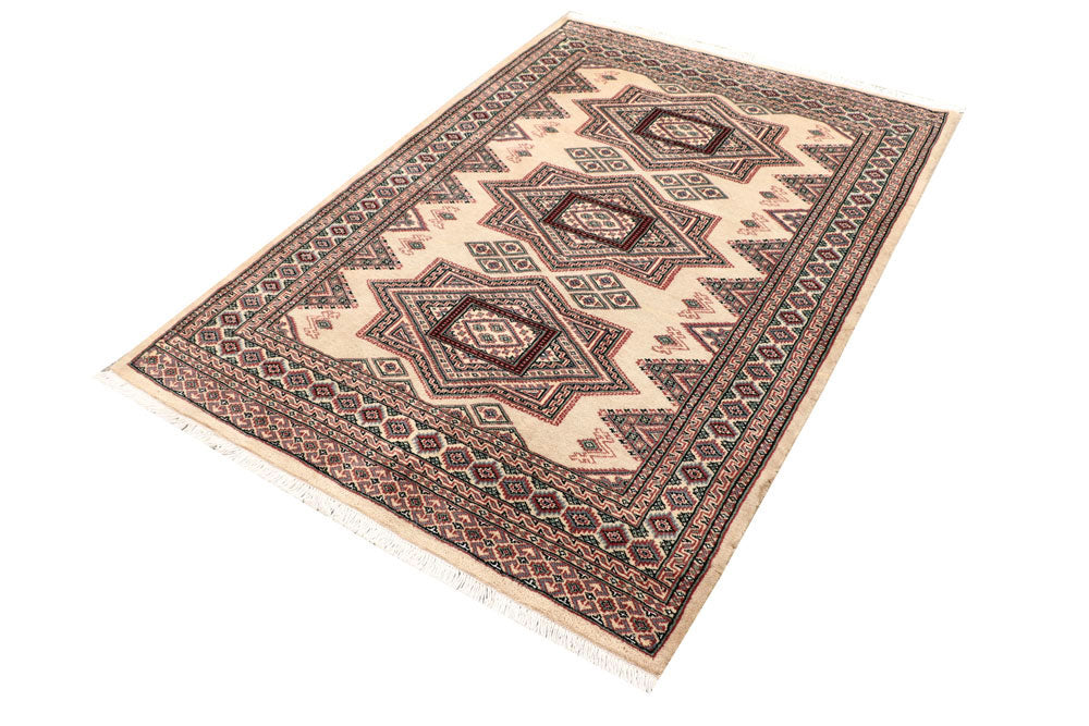 Cornsilk Caucasian 4' 2 x 6' - No. 58633 - ALRUG Rug Store