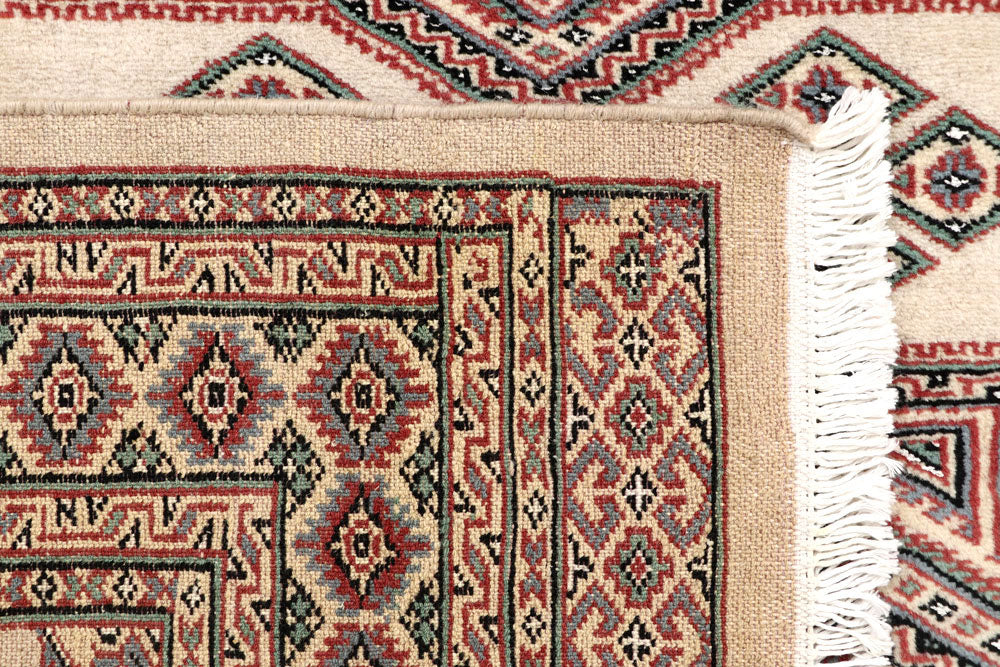 Cornsilk Caucasian 4' 2 x 6' - No. 58633 - ALRUG Rug Store