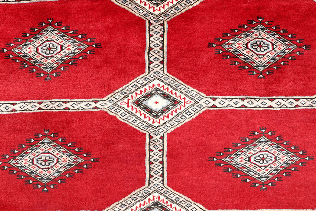 Red Jaldar 4'  7" x 6'  9" - No. QA34757