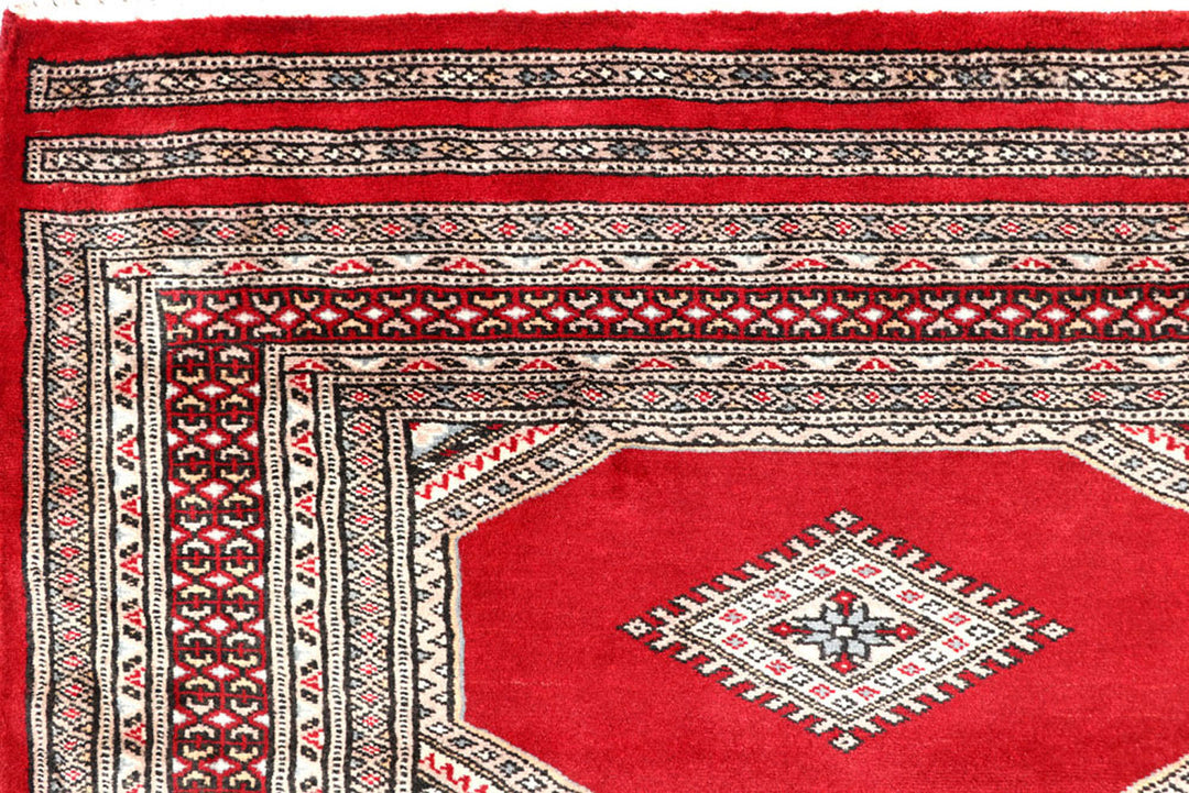 Red Jaldar 4'  8" x 6'  8" - No. QA32369