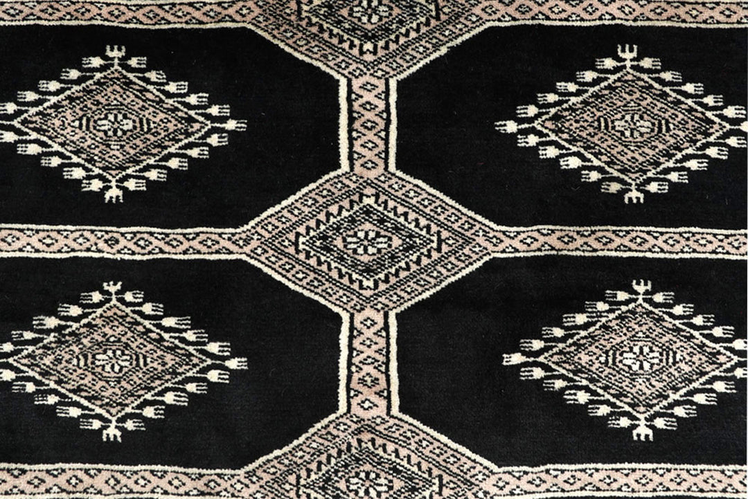 Black Jaldar 4' 7 x 6' 4 - No. 58700