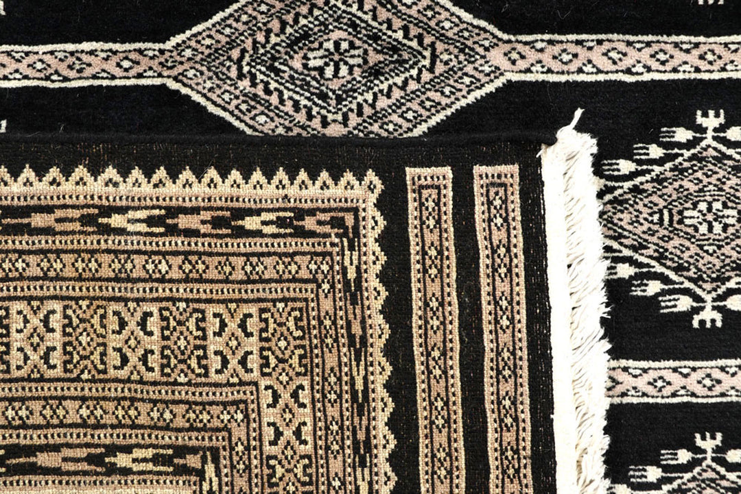 Black Jaldar 4' 7 x 6' 4 - No. 58700