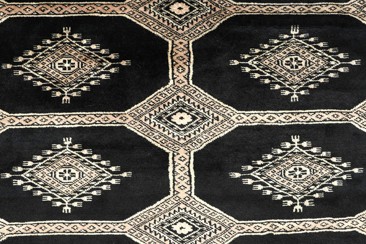 Black Jaldar 4'  6" x 6'  5" - No. QA25737