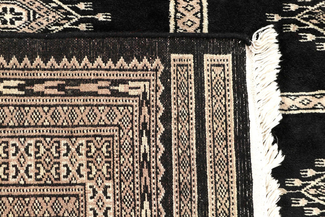 Black Jaldar 4' 6 x 6' 5 - No. 58701