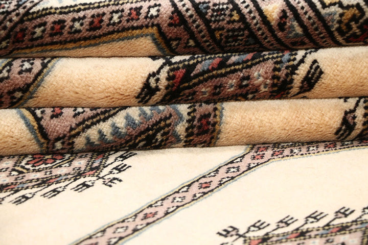 Cornsilk Jaldar 4'  7" x 6'  8" - No. QA18448