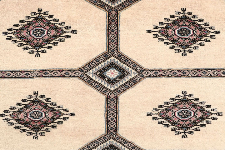 Blanched Almond Jaldar 4' 9 x 6' 9 - No. 58704