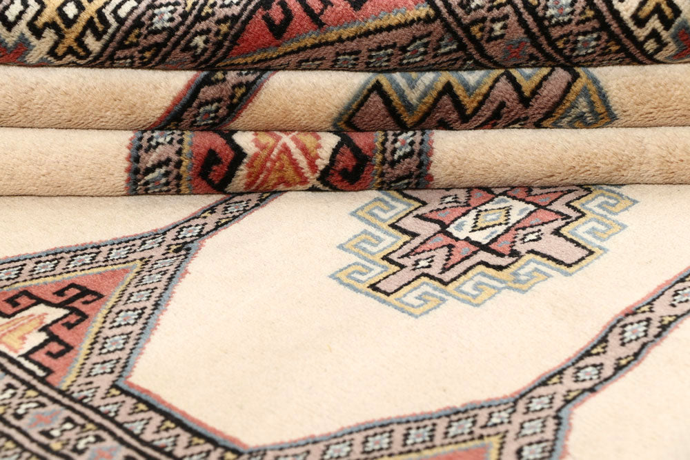 Blanched Almond Jaldar 4' 6 x 6' 10 - No. 58711 - ALRUG Rug Store