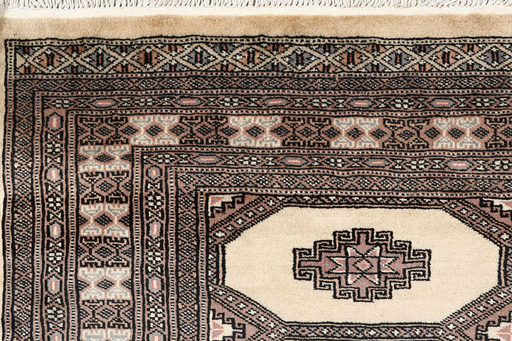 Cornsilk Jaldar 4' 6 x 6' 8 - No. 58724 - ALRUG Rug Store