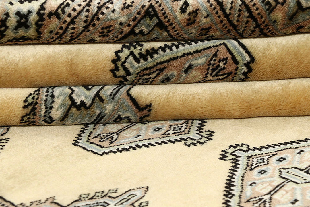 Moccasin Jaldar 4'  7" x 6'  5" - No. QA43331