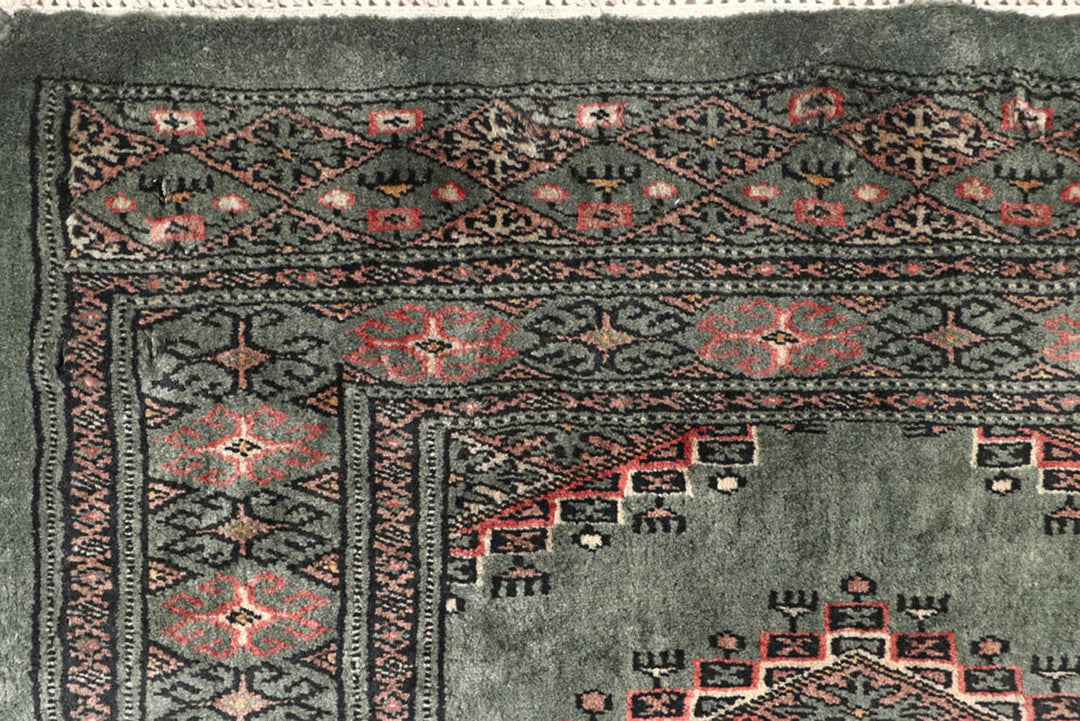 Dim Grey Jaldar 2'  4" x 7'  10" - No. QA25540