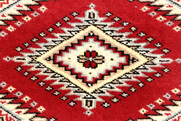 Firebrick Jaldar 2' 7 x 9' 11 - No. 58831 - ALRUG Rug Store