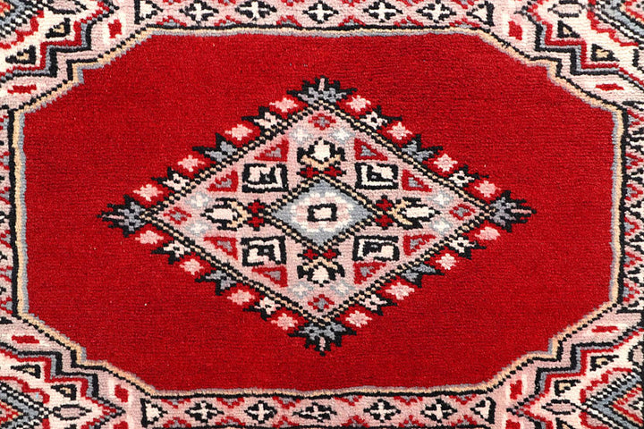 Red Jaldar 2'  7" x 10'  4" - No. QA89815