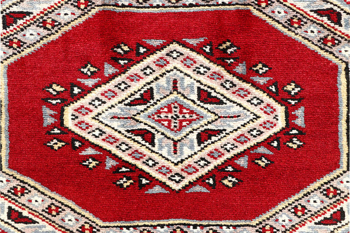 Red Jaldar 2'  7" x 10' " - No. QA14034
