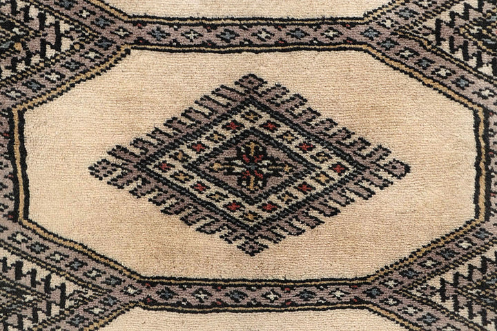 Old Lace Jaldar 2' 3 x 9' 3 - No. 58879 - ALRUG Rug Store