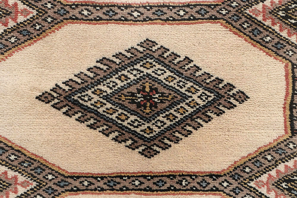 Bisque Jaldar 2' 4 x 9' 1 - No. 58884 - ALRUG Rug Store