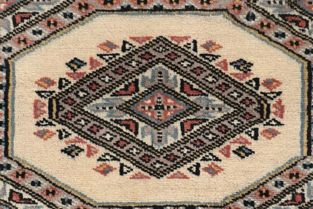 Old Lace Jaldar 2' 4 x 9' 1 - No. 58895 - ALRUG Rug Store