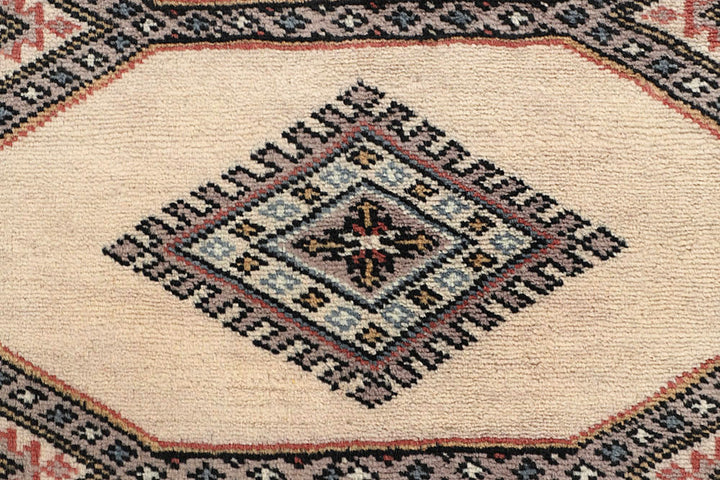 Old Lace Jaldar 2' 3 x 8' 11 - No. 58898 - ALRUG Rug Store